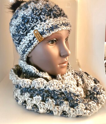 Winter Blue Hat and Infinity Scarf Set - image1